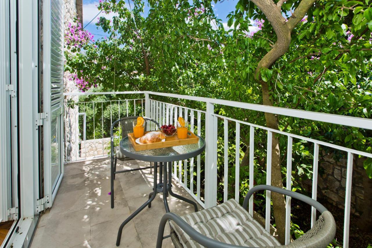 Hvar Deluxe Rooms 赫瓦尔 外观 照片