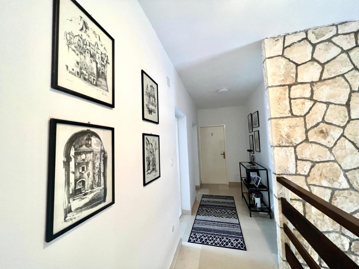 Hvar Deluxe Rooms 赫瓦尔 外观 照片