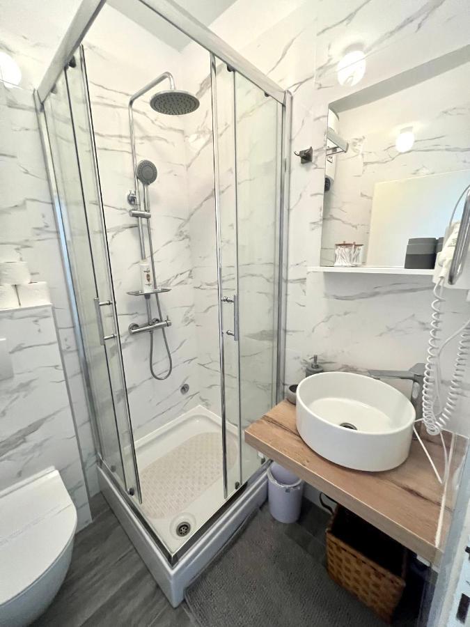 Hvar Deluxe Rooms 赫瓦尔 外观 照片