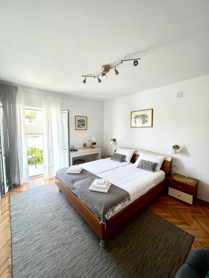 Hvar Deluxe Rooms 赫瓦尔 外观 照片